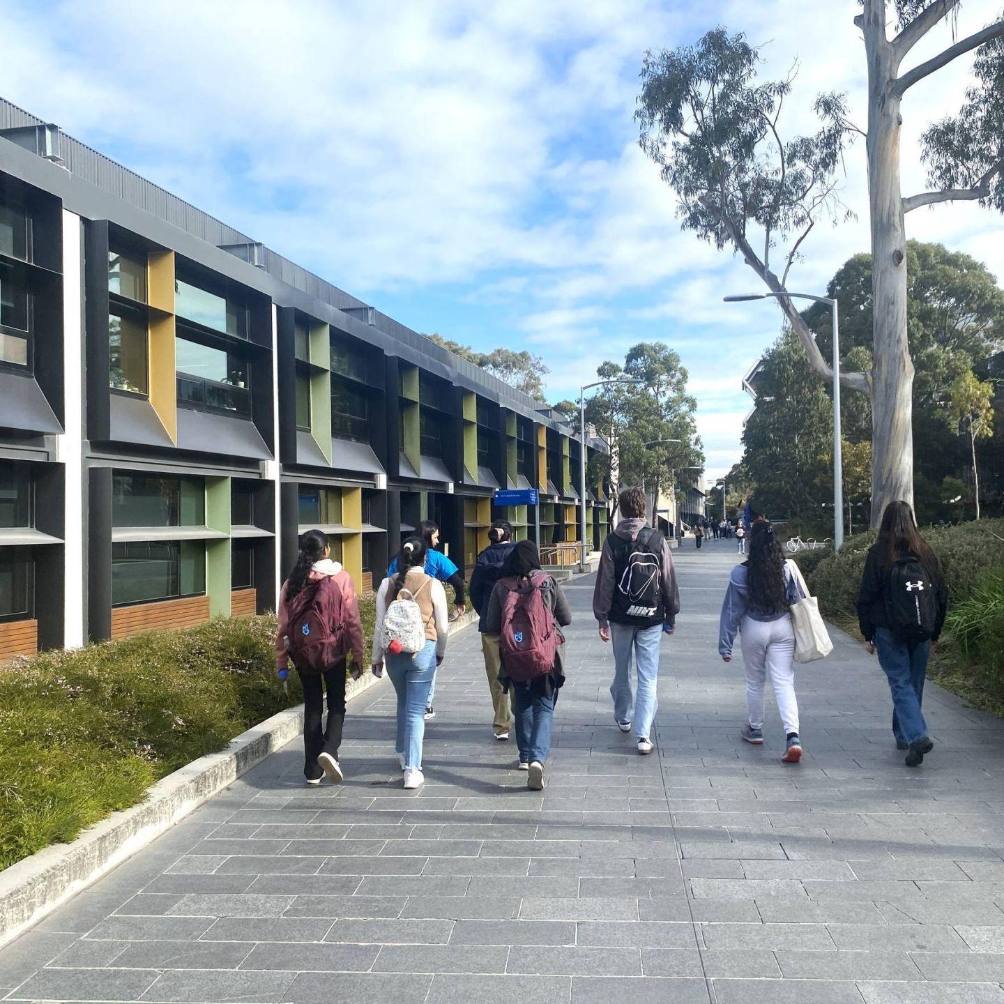 Monash 2