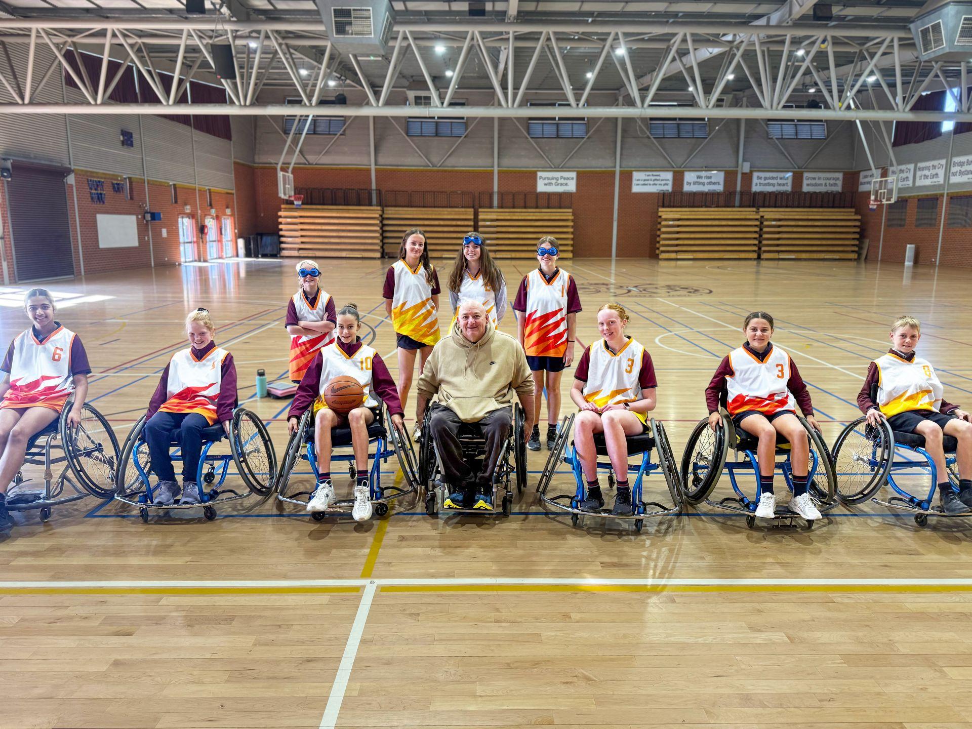 BASKETBALL 14