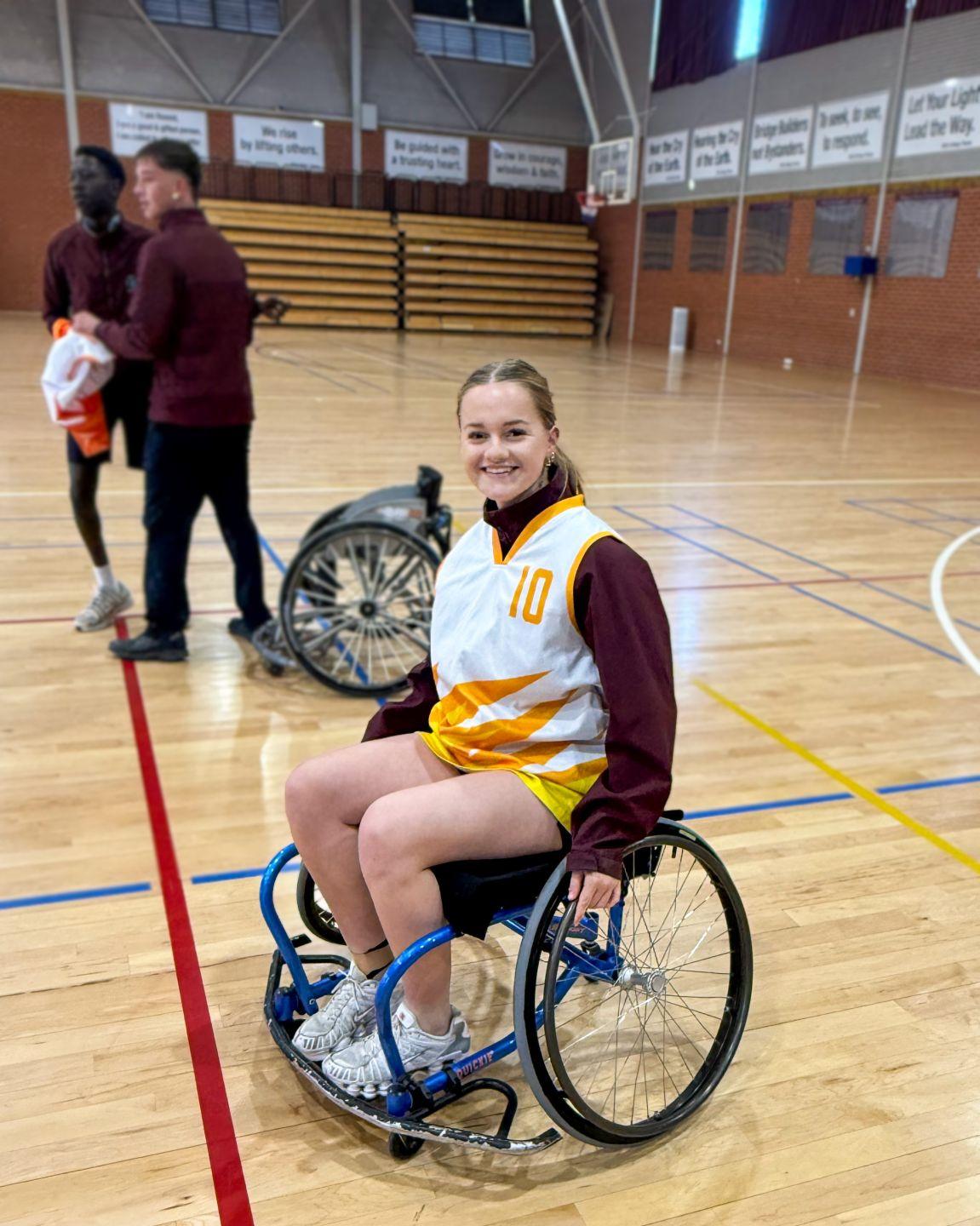 BASKETBALL 7